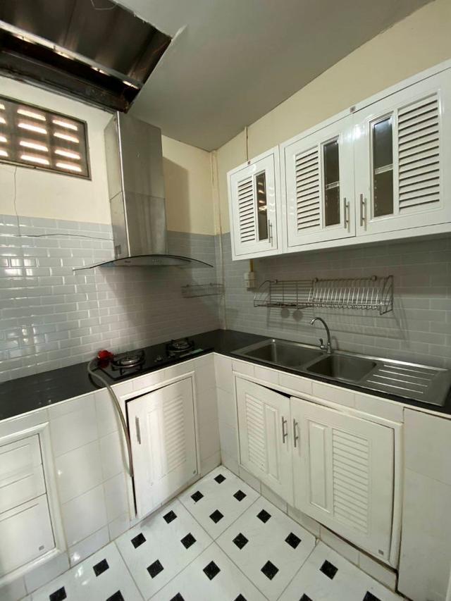 ขายทาวน์โฮม 3 ชั้น หมู่บ้านซิตี้พลัส หนองจอก 3 ห้องนอน 3 ห้องน้ำ ถ.ผดุงพันธ์ ติดตลาดสดหนองจอก ราคาถูกในย่านนี้ 12