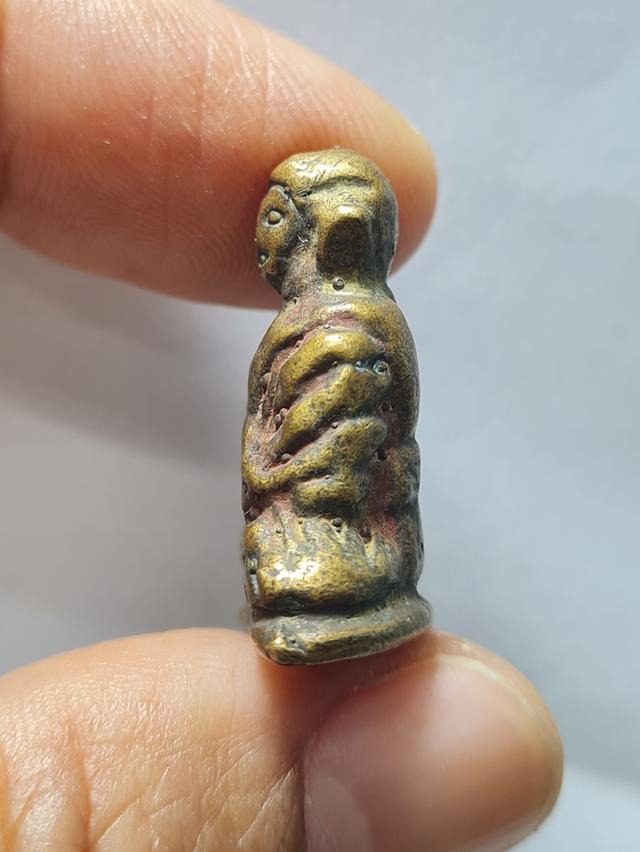 รูปหล่อ หลวงพ่อไปล่. รูปที่ 3