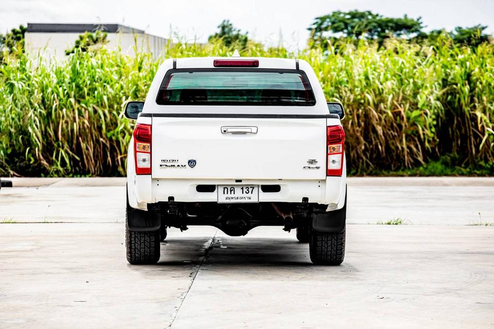 #ISUZU D-MAX HI-LANDER CAB4 3.0 VGS Z ปี 2015| เกียร์ธรรมดา | สีขาว | ดีเซล🚘 รถบ้านสวย เดิมโรงงาน✅ เจ้าของดูแลดี เปลี่ยนถ่ายของเหลวตามระยะ✅ รูปที่ 6