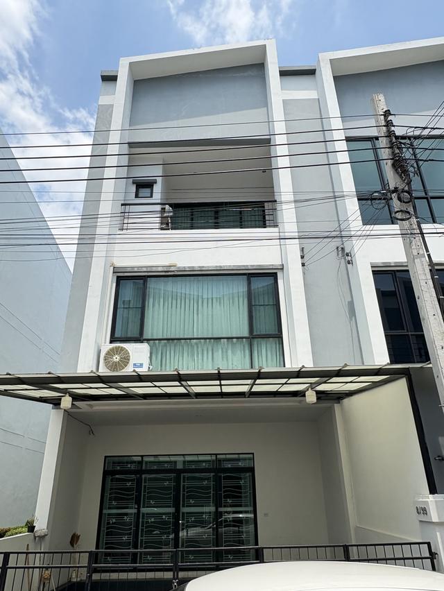 ทาวน์เฮาส์ 3 ชั้น โครงการ คอร์ดิซ แอท อุดมสุข 1