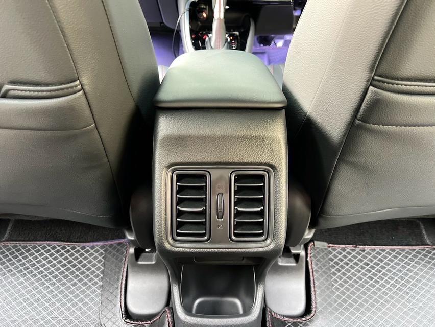 รหัสรถ AP8894  ปี23 Honda HRV eHEV RS Top สีขาวซันไลท์ 10