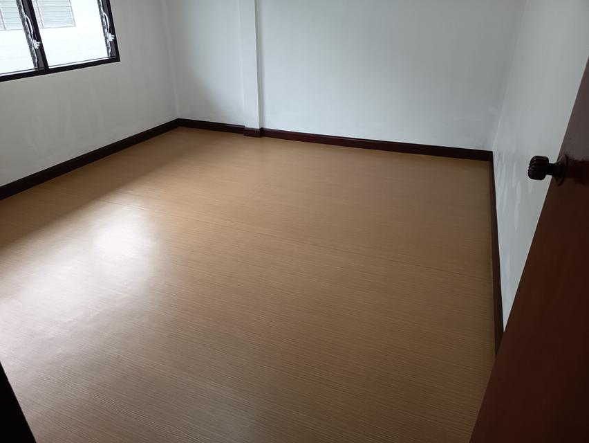 ขายทาวน์เฮ้าส์ วโรชา4 13