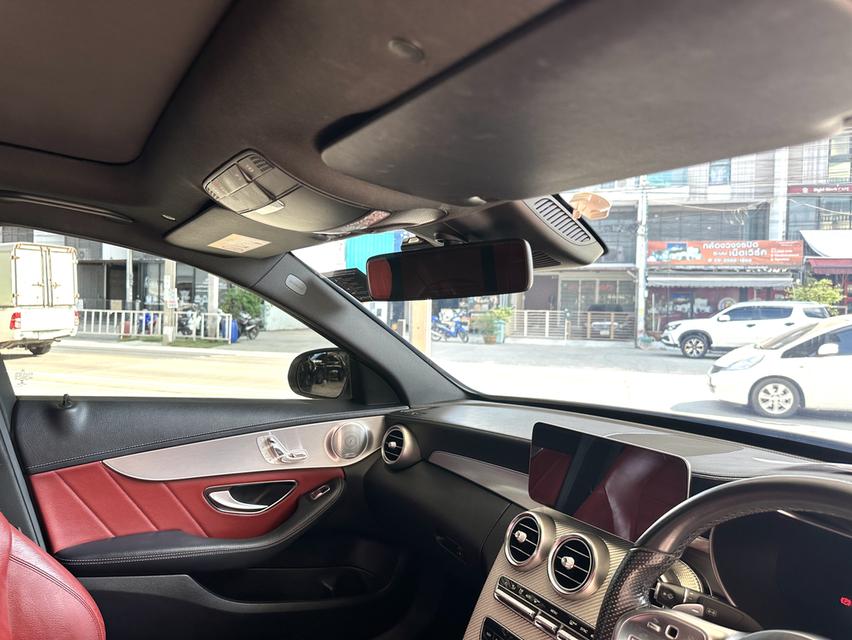 MERCEDES BENZ C220d AMG ปี2019 เครื่องยนต์ดีเซล ไมล์น้อย 6