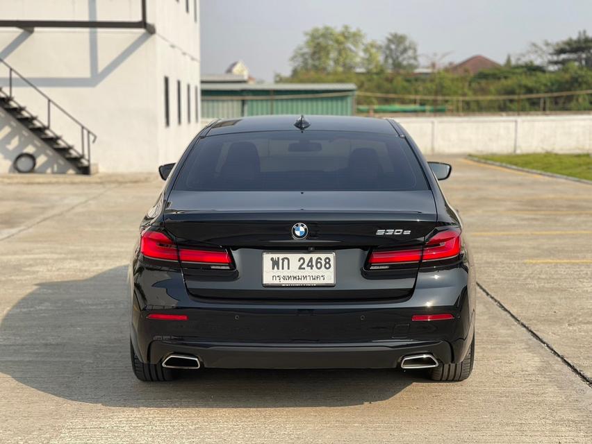 ไมล์ 51,000 กม. BMW 530e Elite G30 LCI 2021 16