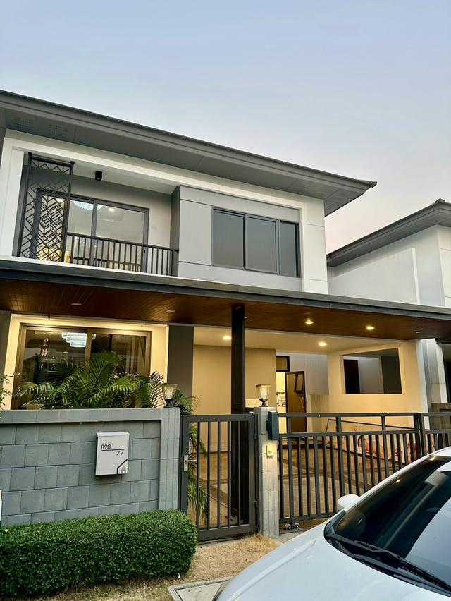 หมู่บ้านแกรนด์บริทาเนีย ราชพฤกษ์ พระราม5 หลังมุม 1