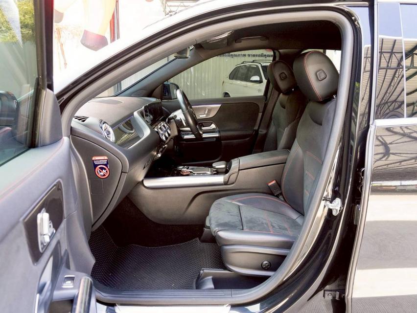 Mercedes-Benz GLA 200 1.3 AMG ♨️ #ประกันเครื่องเกียร์3ปี 30,000 km. ♨️ 8