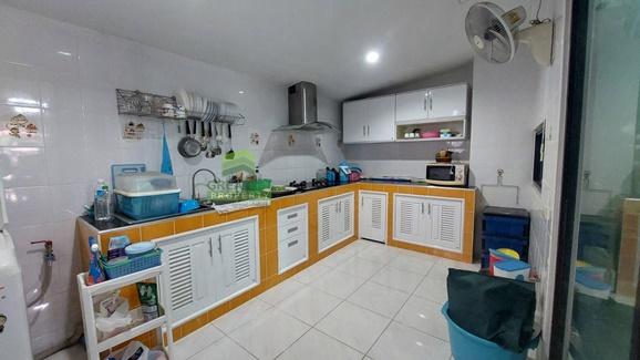 ขายทาวน์โฮม หมู่บ้าน อาร์เอ็นพี เพลส รามอินทรา สุวินทวงศ์ เนื้อที่ 28.30 ตร.ว แปลงมุม ทำเลดี 6