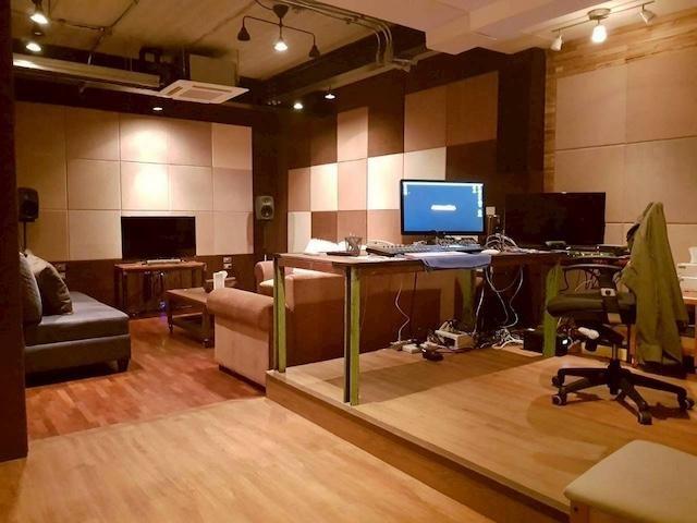 ให้เช่า อาคาร สำนักงาน Studio Production 3ชั้น โซน Town in Town 2