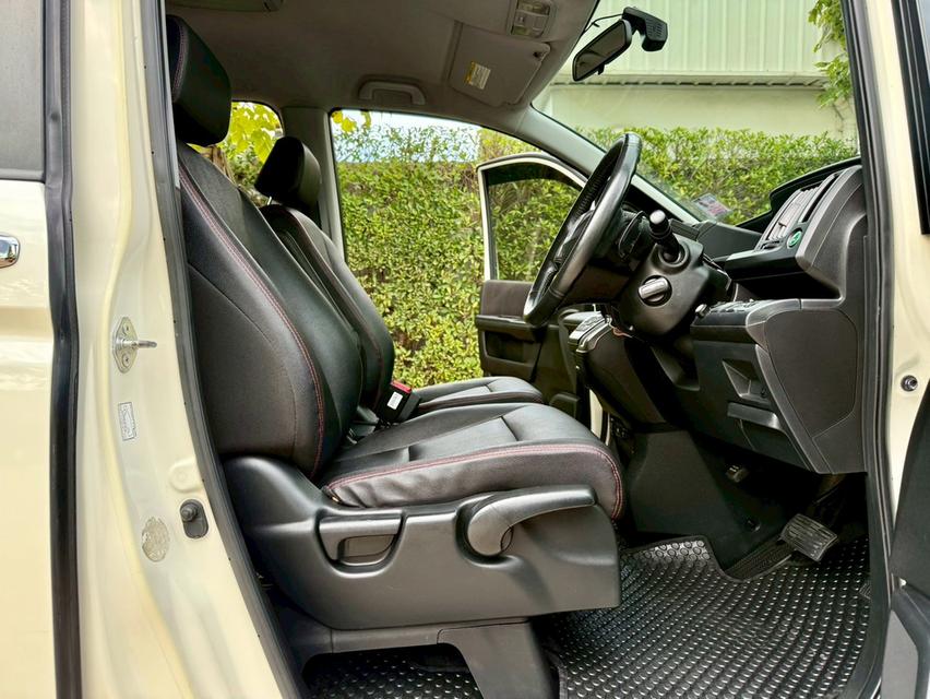 HONDA STEPWGN #SPADA 2.0 ปี 2013 สีขาว รถครอบครัว สุดเอนกประสงค์ เจ้าของดูแลอย่างดี สภาพป้ายแดง 11