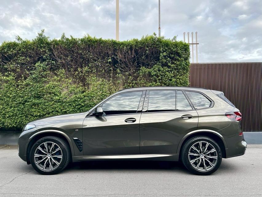 BMW X5 30d msport Lci 2023 BSI ซ่อมฟรีถึง ปี 2033 หรือ 100,000km.  Warranty ถึง 2028 หรือ 200,000 km. 4