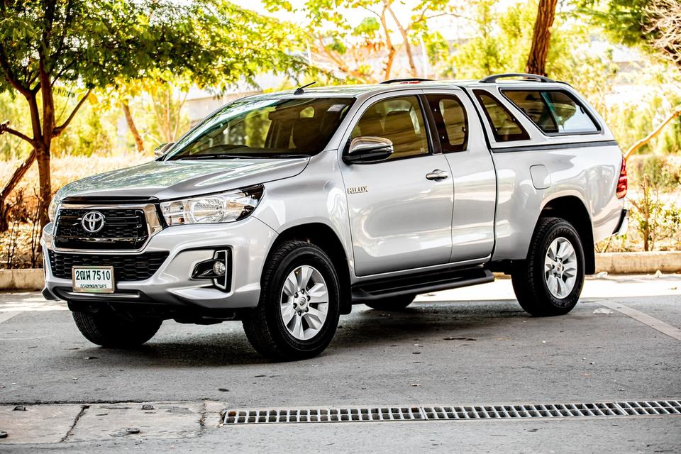 Toyota Revo Prerunner Cab 2.4E Plus เกียร์ Auto ปี 2021 มือเดียวป้ายแดง  9