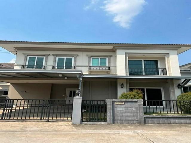 ให้เช่าบ้านเดี่ยว หมู่บ้าน แกรนดิโอ วิภาวดี-รังสิต หน้าบ้านหันทิศใต้ ทำเลที่ตั้ง ซอยคลองหลวง 10 ถนนพหลโยธิน 1