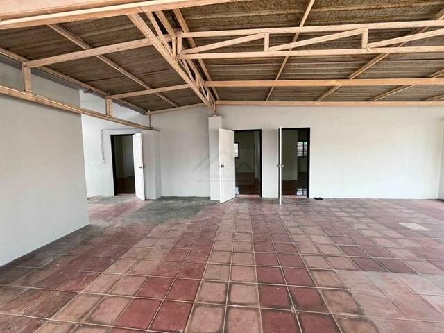 ให้เช่าอาคารสำนักงาน Stand alone 4 ชั้น ขนาด 1100 ตรม. ซอยรัชดาภิเษก 3 ใกล้ MRT พระราม 9 8