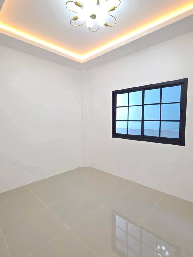 บ้านชั้นเดียวรีโนเวทใหม่ หนองจอก สวยหรูพร้อมอยู่ แถมเฟอร์นิเจอร์ ฟรีค่าโอน! 8