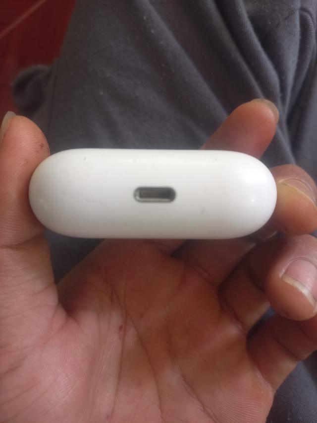 Airpods Pro Gen 1 มือสอง ขายตามสภาพปกติทุกอย่าง รูปที่ 2