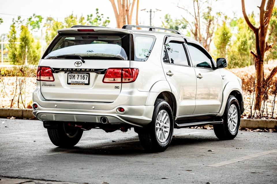 TOYOTA FORTUNER 2.7 V 4WD ปี 2005 เกียร์ออโต้ 4