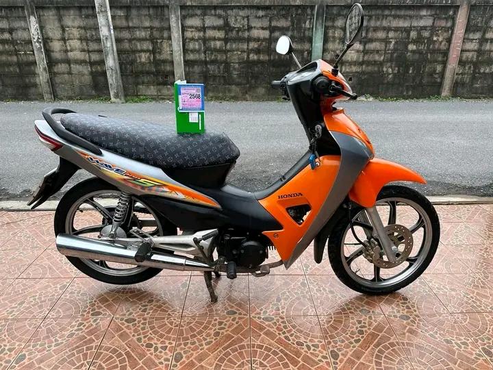 Honda Wave สีส้มสวยๆ 2