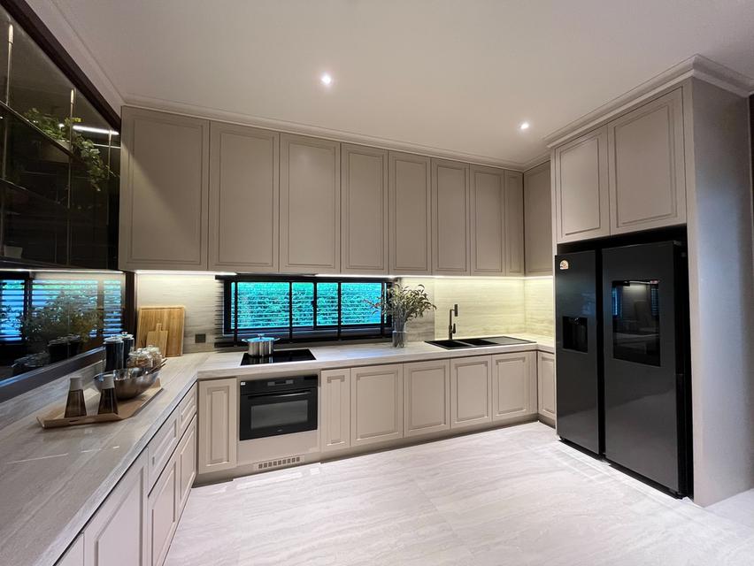 Grand Bangkok Boulevard ราชพฤกษ์–พรานนก บ้านหรูหลังมุม 39.8 ล้าน | 575 ตร.ม. 6
