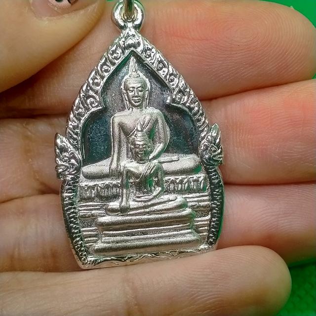 0151 เหรียญ หลวงพ่อโต หลวงพ่อคล้าย