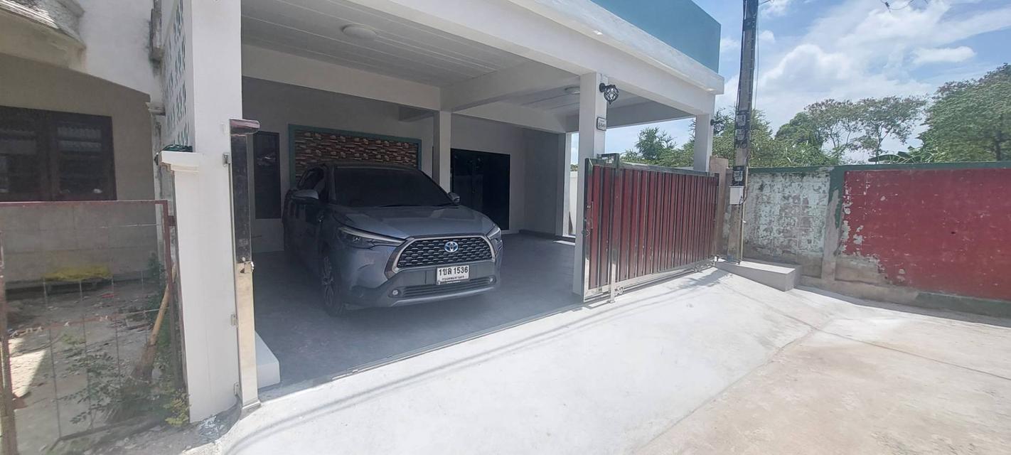 ทาวน์โฮมหลังใหญ่เกินคาด! โครงการพงษ์ศิริชัย 2-อ้อมน้อย สาย 4 เพชรเกษม 10