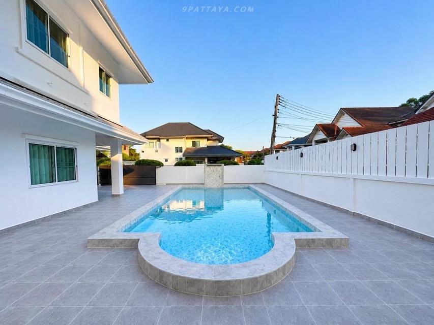 For Rent — Renovated Pool Villa at Pattaya Park Hill VillageNewly renovated pool villa, fully furnished and ready to move in. East Pattaya 14