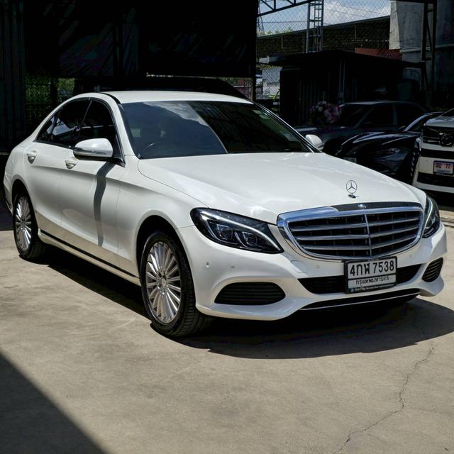 รหัสรถ BAC7538 Benz C300 Bluetec Hybrid Exclusive ปี 2015 (แท้)