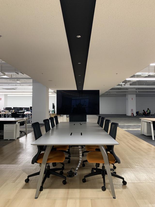 จำหน่าย ขาตั้งทีวี ฟรีอุปกรณ์พร้อมสำหรับการติดตั้ง วัสดุขาตั้งทีวีเป็นเหล็ก แข็งแรง มาพร้อมล้อเลื่อน รูปที่ 8