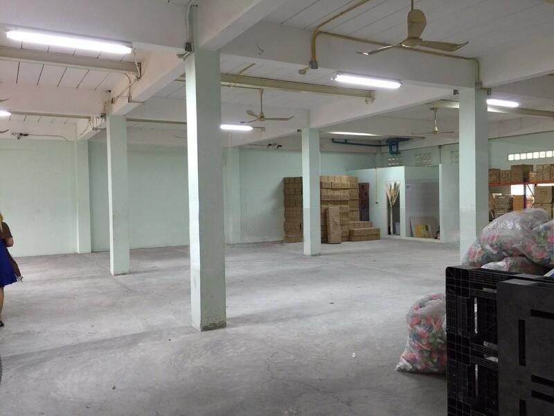 ให้เช่า/ขาย โกดังลาดพร้าว ทำเลดี ใจกลางเมือง 5