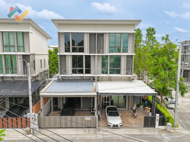 Duplex ทาวน์โฮม พาทิโอ พัฒนาการ 32 Fully Furnished พระราม 9 1