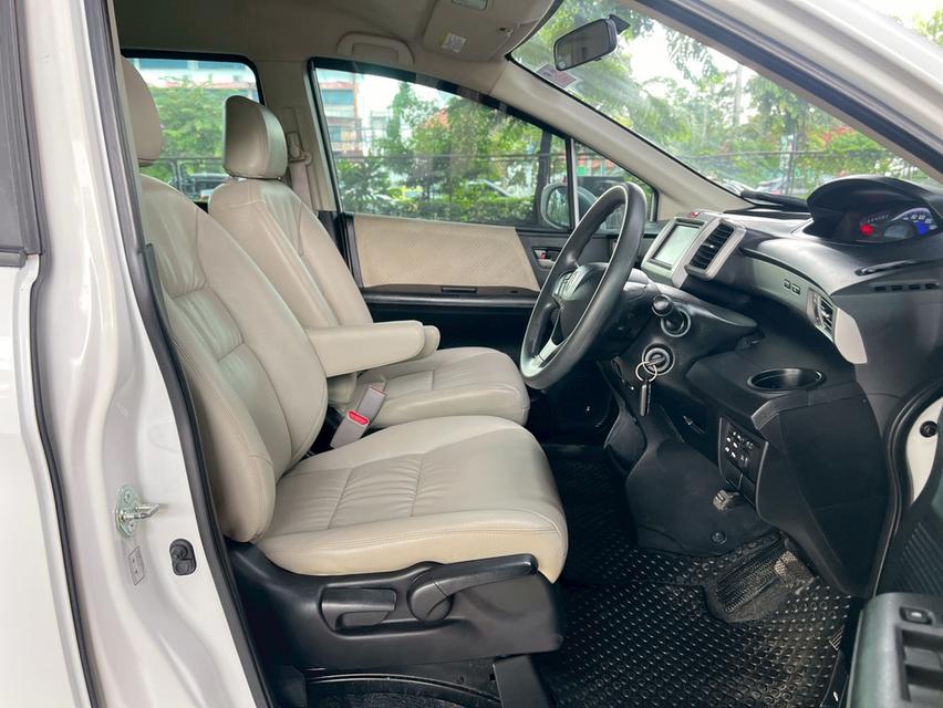 Honda FREED 1.5 EL AT ปี 2013 15