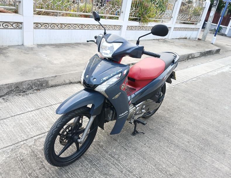 Yamaha Finn 2024 สีเทาสวยๆ เครื่องดี