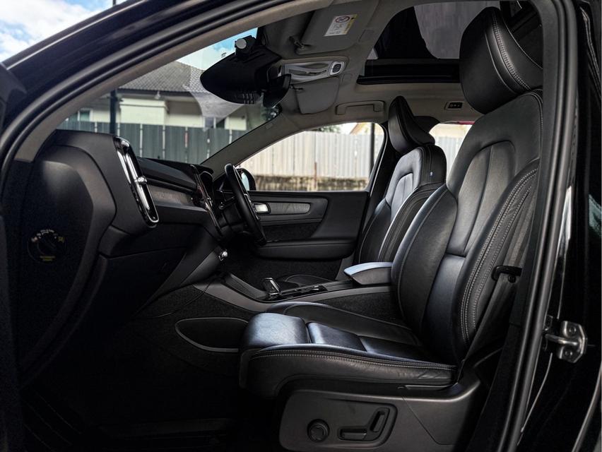 รหัสรถ WRT6098 2021 จด 2022 VOLVO XC40 Recharge T5 Inscription รูปที่ 13