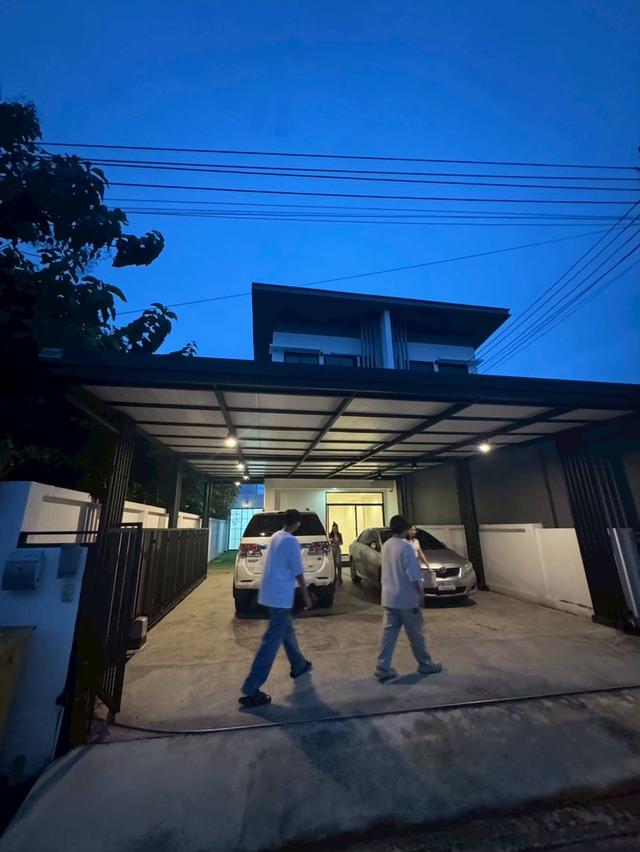 ขายทาวน์โฮม 3 ชั้น โครงการ Cozy ซอยโชคชัย 4 ซอย 70 หรือ สตรีวิทยาซอย 2 ซอย 29 1