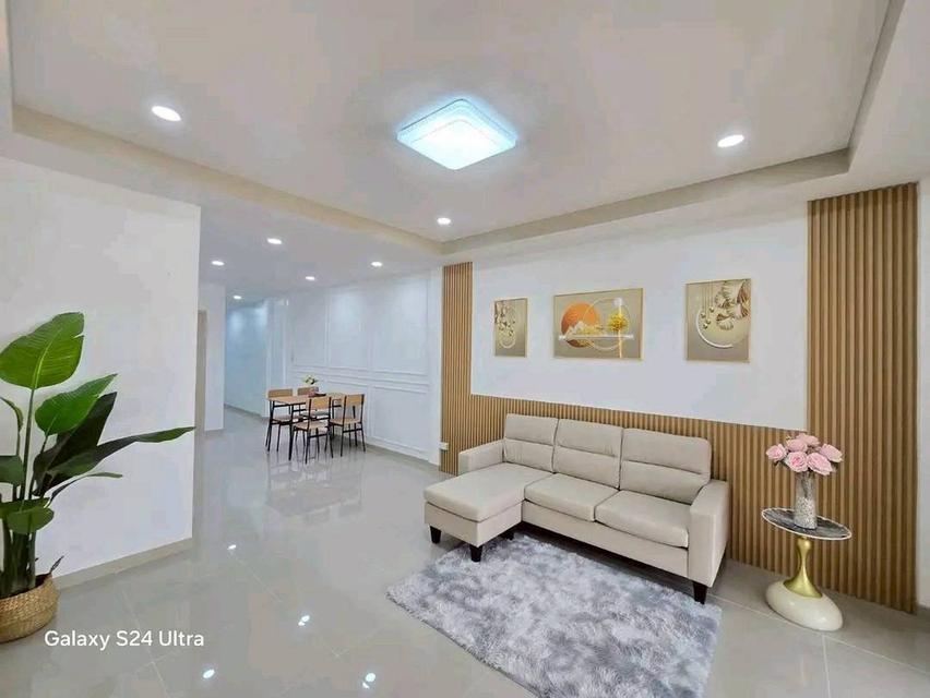 ทาวน์เฮ้าส์ 2 ชั้นตกแต่งใหม่พร้อมอยู่ มีระเบียงด้านหน้าถนนวัดลาดปลาดุก 🪴ชื่อโครงการ : #หมู่บ้านมนวดีพาร์ค 6