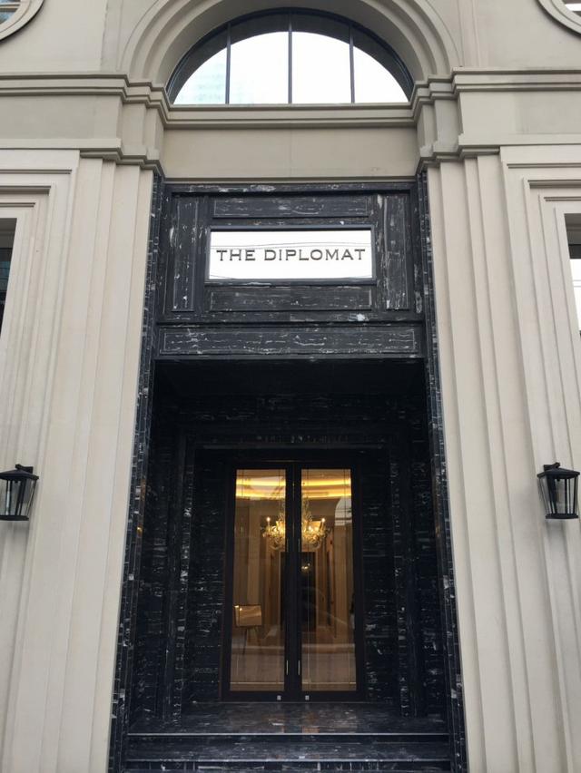 ขายคอนโด The Diplomat Sathorn 44.29 ตร.ม. ใกล้ BTS สุรศักดิ์ และเซ็นทรัล สีลม 1