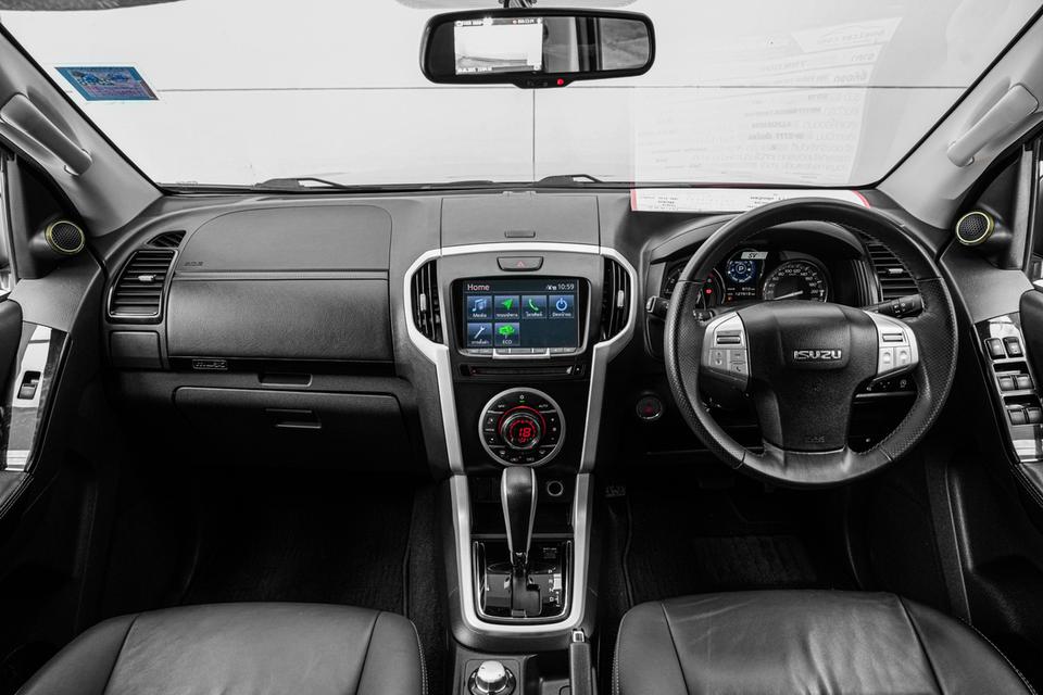 2019 ISUZU MU-X 3.0 DVD Navi THE ONYX 4WD AT สีเทา ไมล์ 127313 กม. 11