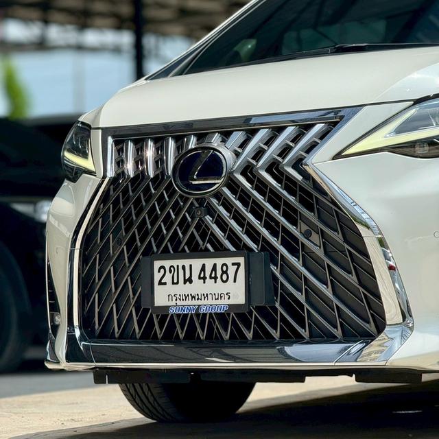 Lexus LM300h 2.5 Hybrid 4WD 2022 สีขาว