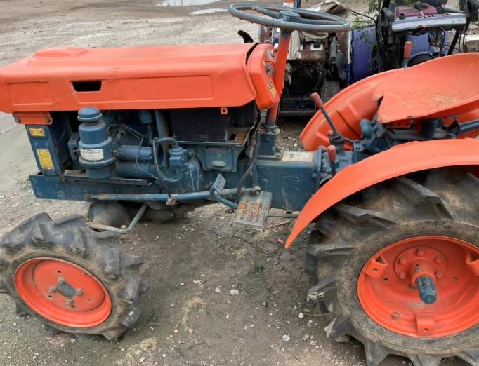 Kubota รุ่น B6000 มือสอง 3