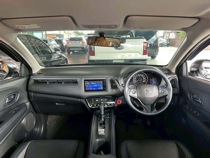 ปี 2019 HONDA HRV, 1.8 E โฉม ปี14-21  สีเทา เกียร์ออโต้ เบนซิน รถบ้านแท้ 17