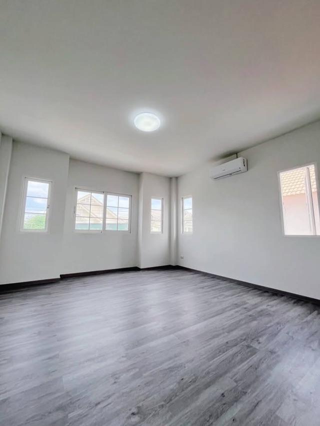 ขายด่วน บ้านเดี่ยว 2 ชั้น หมู่บ้านเนเบอร์โฮม วัชรพล บ้านสวน ริมคลอง สุขาภิบาล5 น้ำไม่ท่วมครับ 14