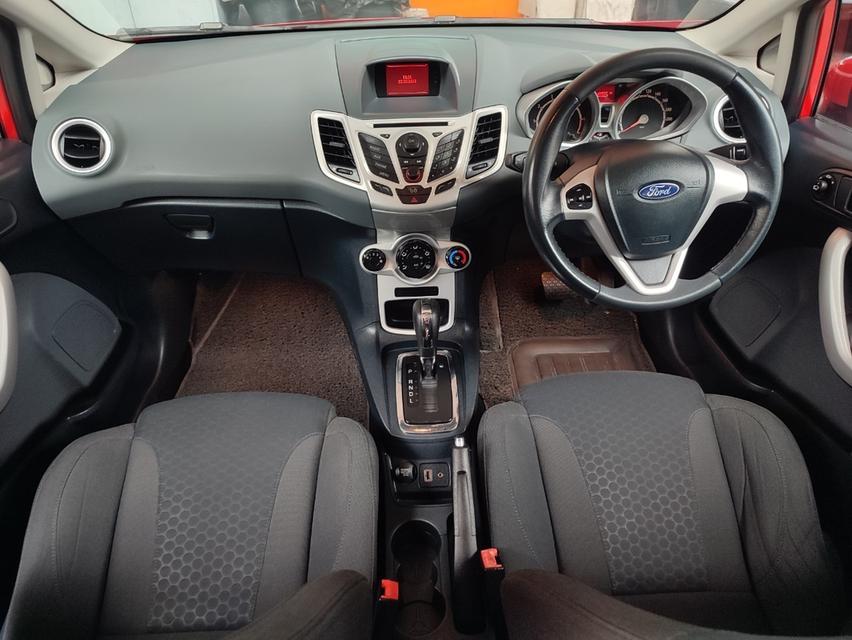 Ford Fiesta 1.6 S ปี2011 1