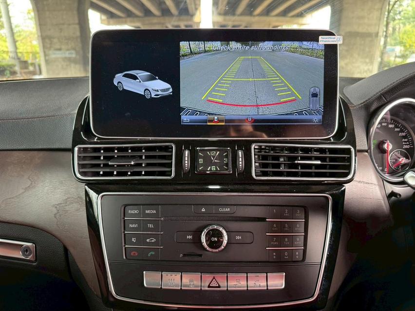 Mercedes-Benz GLE 500 e Exclusive W166 AT ปี 2017 รูปที่ 12