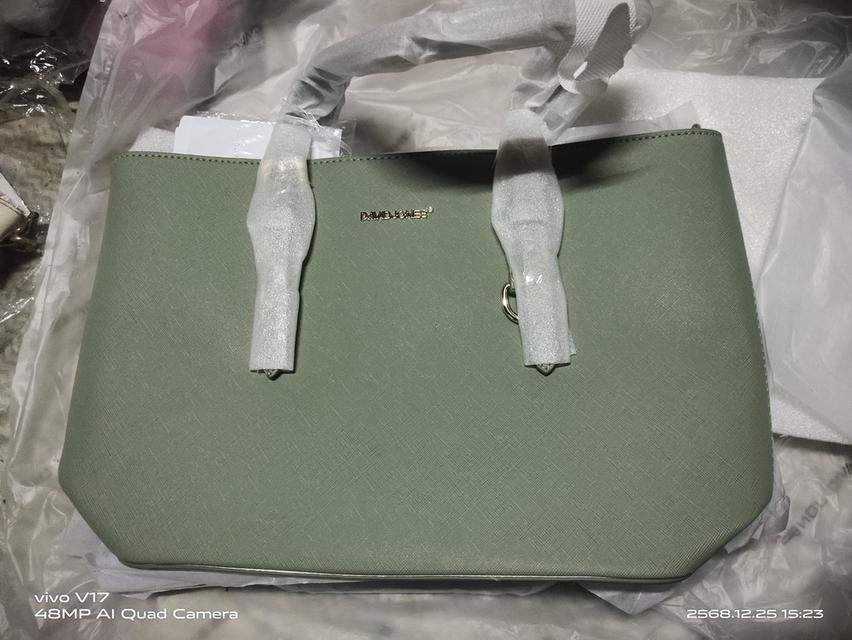 กระเป๋า David Jones kept not used