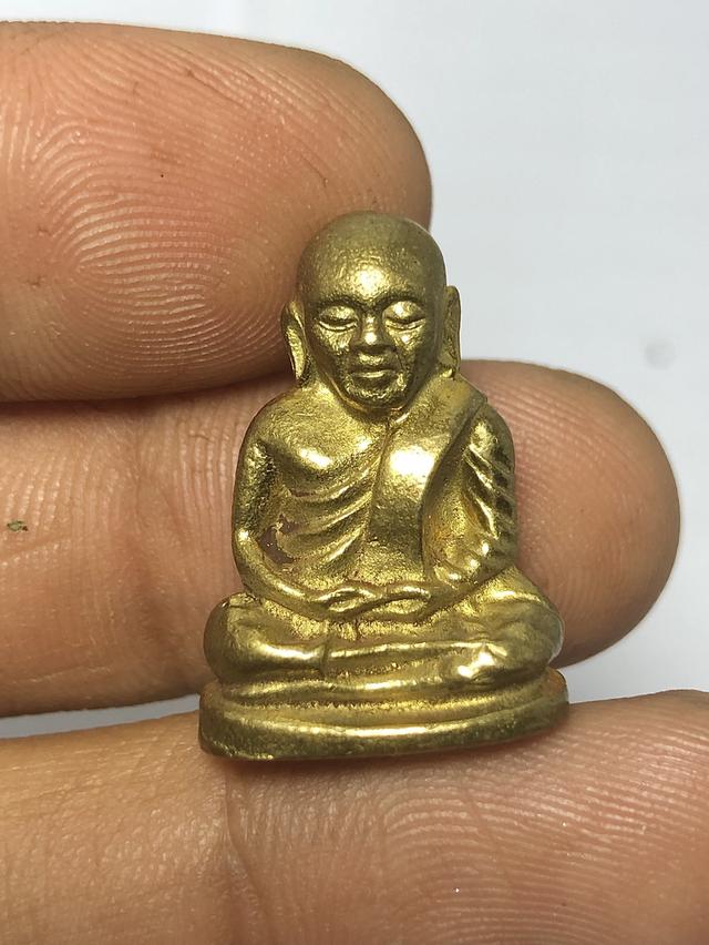 ยกชุดหลวงพ่อเงิน วัดบางคลาน 200 ราคารวมส่ง 5