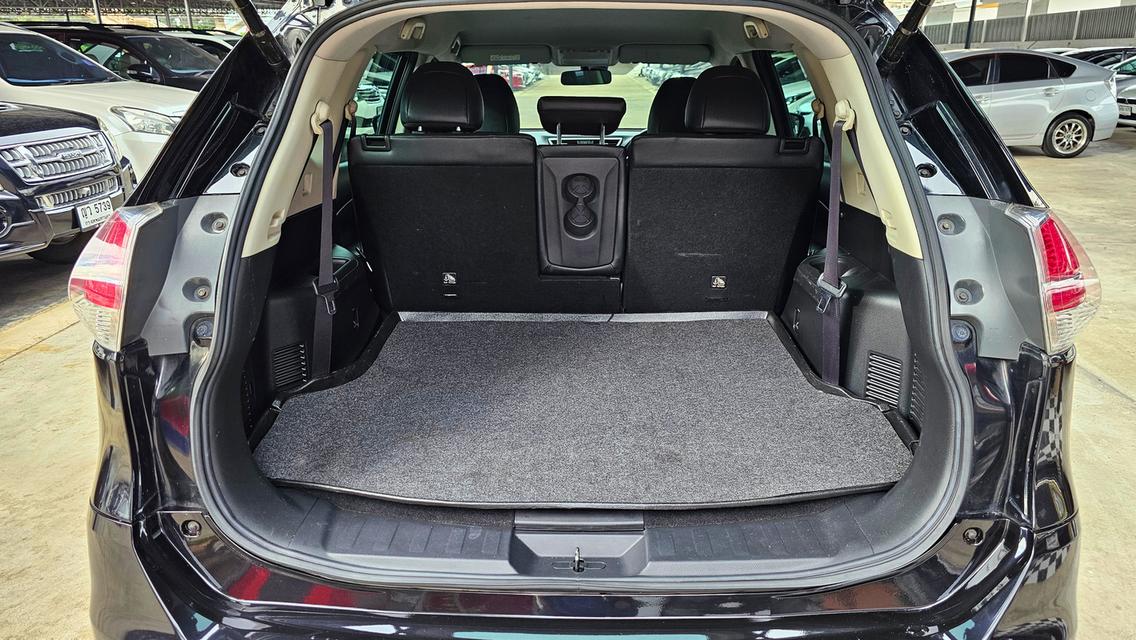 ขายรถ nissan  X-Trail 2.0V 4WD ปี 2018 สีดำ เกียร์ออโต้ รูปที่ 16