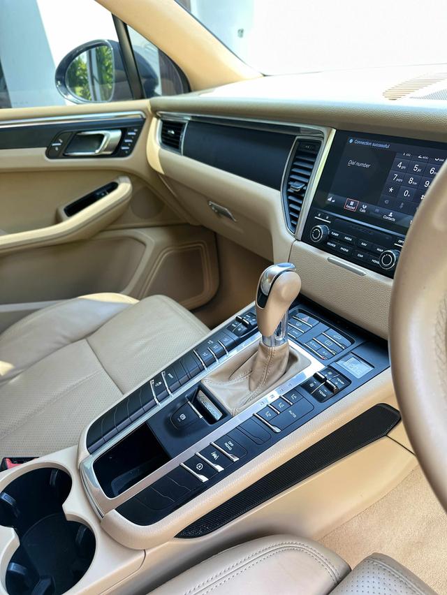 Porsche Macan 2.0 4WD SUV 2016 8