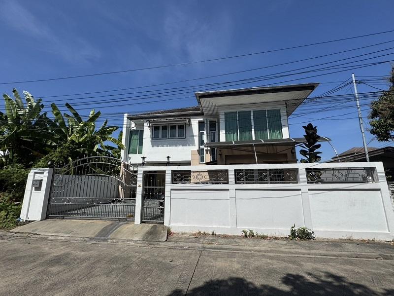 ขาย/ให้เช่า บ้านเดี่ยว2ชั้น พร้อมอยู่ หมู่บ้านเคหะนคร3 ซอยพัฒนาการ50 เขตสวนหลวง กทม. 1