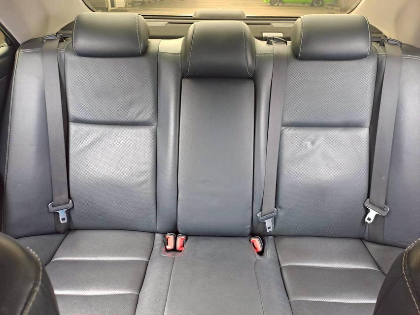 TOYOTA CAMRY 2.0 G EXTREMO ปี2014 รถประวัติดี เข้าศูนย์ตลอด ไม่เคยติดแก๊ส น้ำมันล้วนๆ สีขาว 19