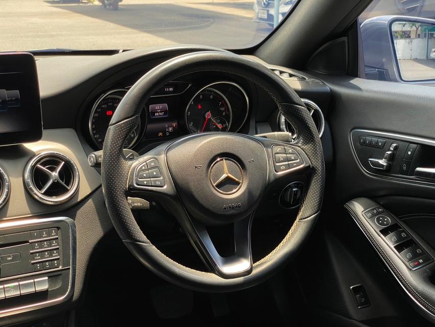 Mercedes-Benz CLA200 Urban Facelift ปี2017 เลขไมล์ 88,xxx km 15