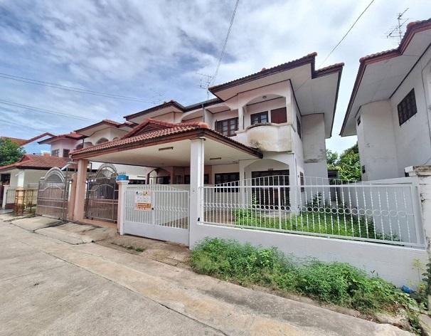บ้านแฝดสภาพดี 35 ตร.ว. 2 ชั้น 3 นอน 2 น้ำ 1 จอดรถ โปร่งสบาย มบ.วงศ์ชัยนคร ซ.โยธาธิการนนทบุรี2023 บางบัวทอง นนทบุรีสะดวกใกล้ MRT และถ.รัตนาธิเบศร์ 13